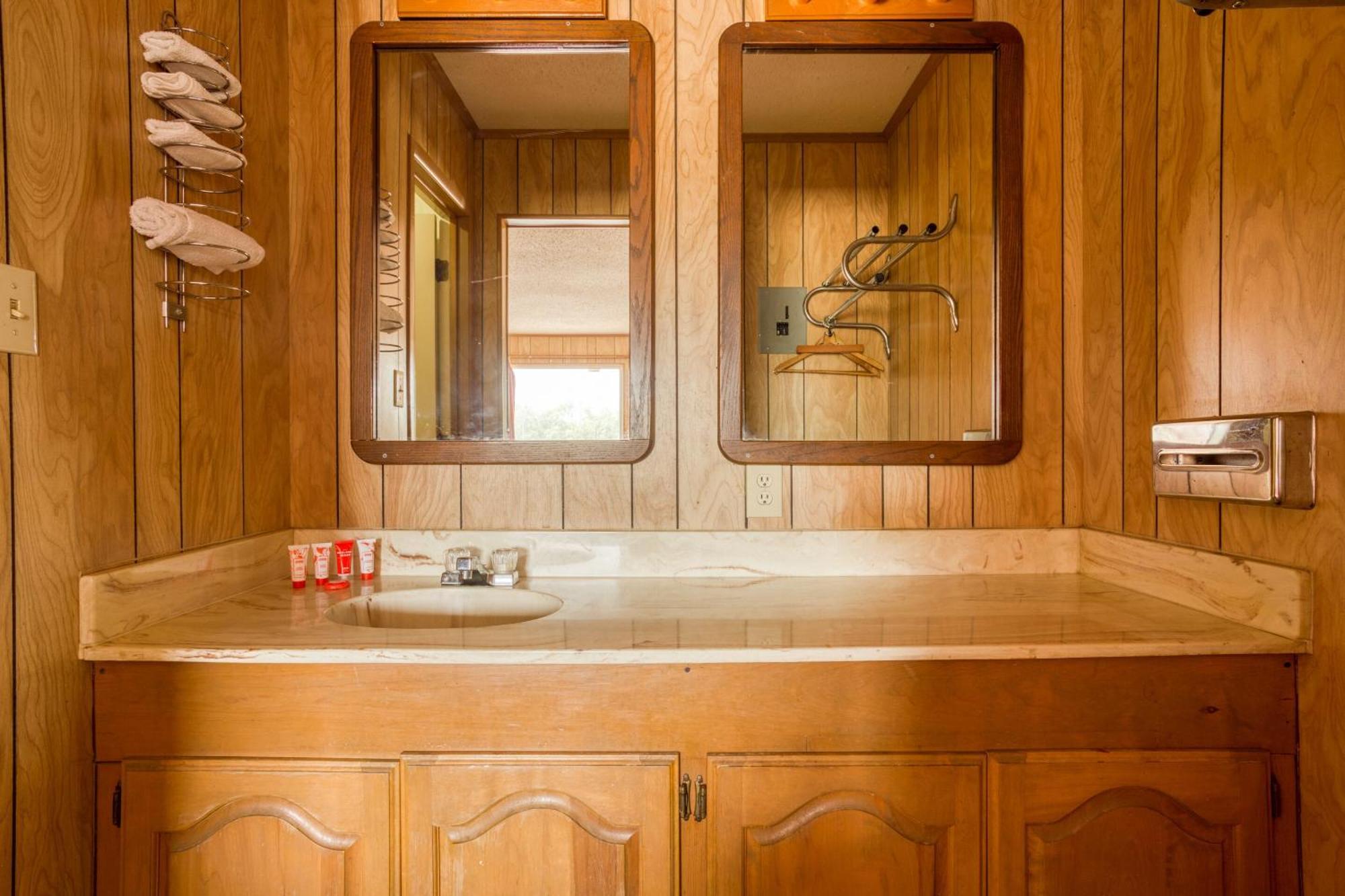 OYO Hotel Breckenridge TX Hubbard Creek Lake Buitenkant foto